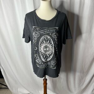 Lucky Brand “Find Your Path” Graphic Tee – Size Large